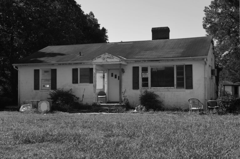 vacant house in Hampton Roads Virginia